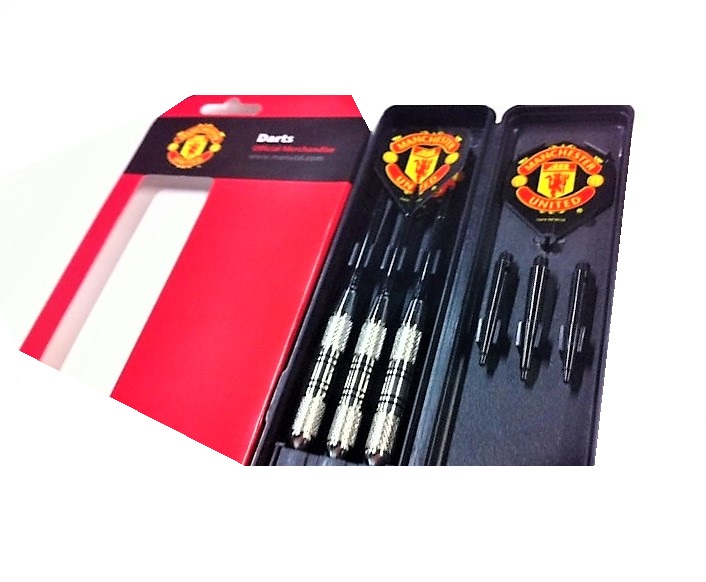 Case and darts pack